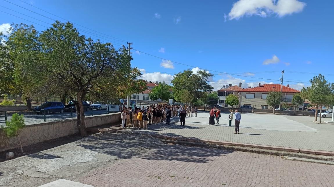 TÜM OKULUMUZDA DEPREM TATBİKATI YAPILDI